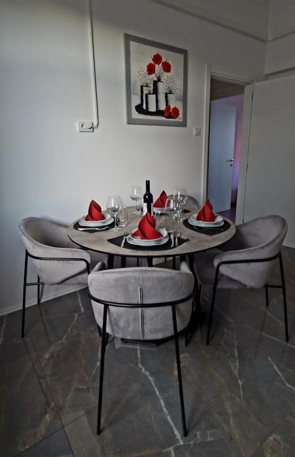 Апартаменты Mc Centar Apartman Пула Экстерьер фото